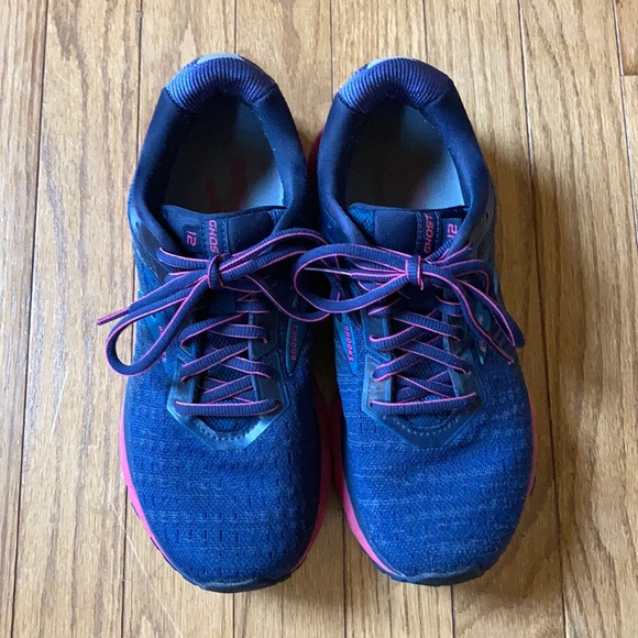 Women’s Brooks Ghost 12 size 8 - Picture 2 of 6